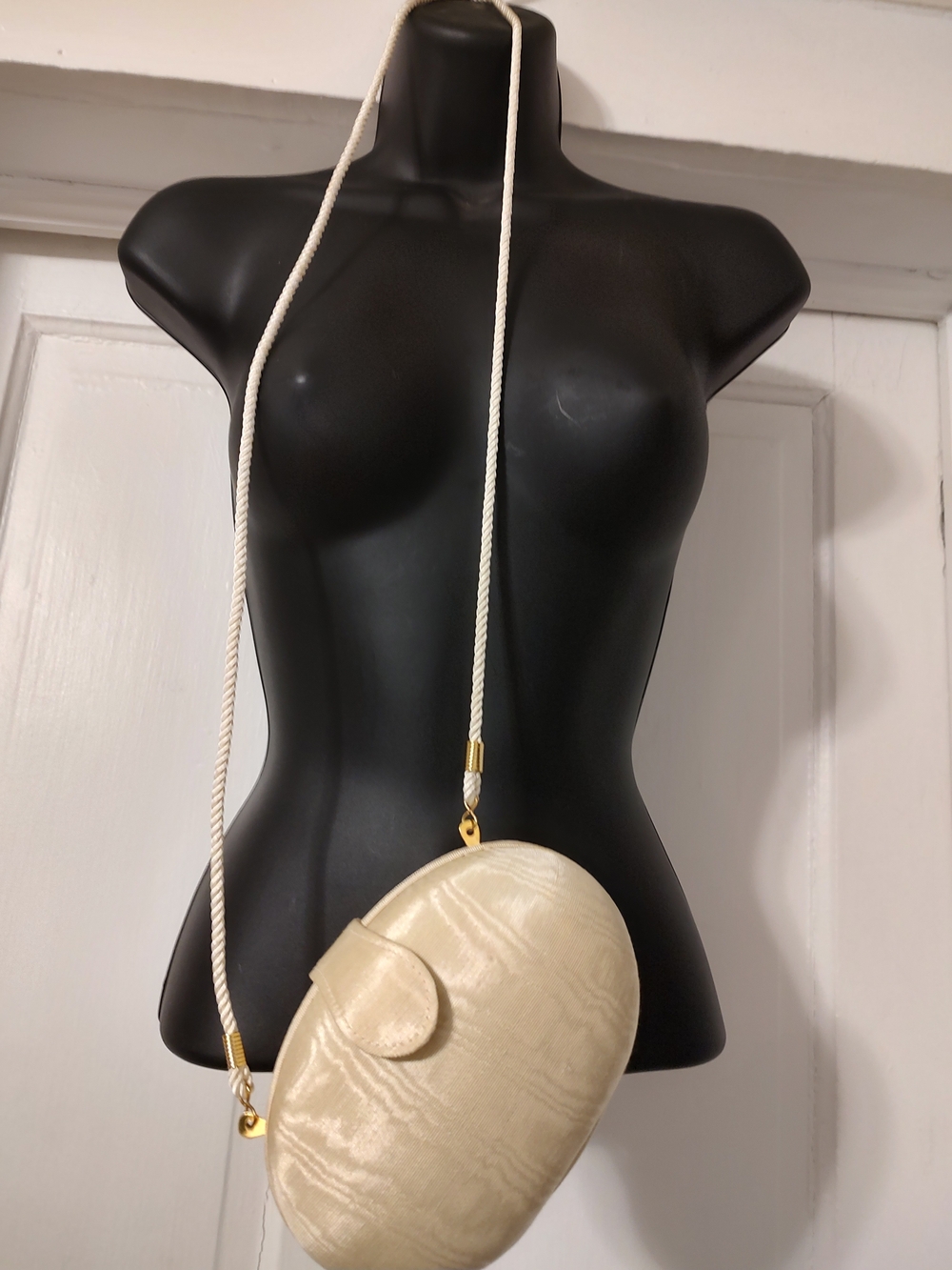 Elegant Cream Crossbody Bag with Rope Strap